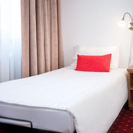 Aramis Hotel Warsaw Ngoại thất bức ảnh