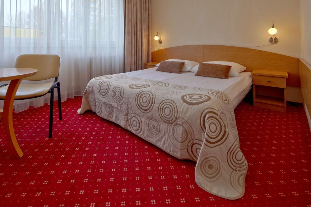 Aramis Hotel Warsaw Ngoại thất bức ảnh