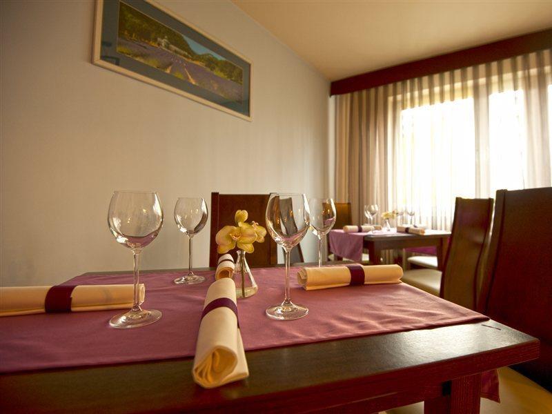 Aramis Hotel Warsaw Ngoại thất bức ảnh