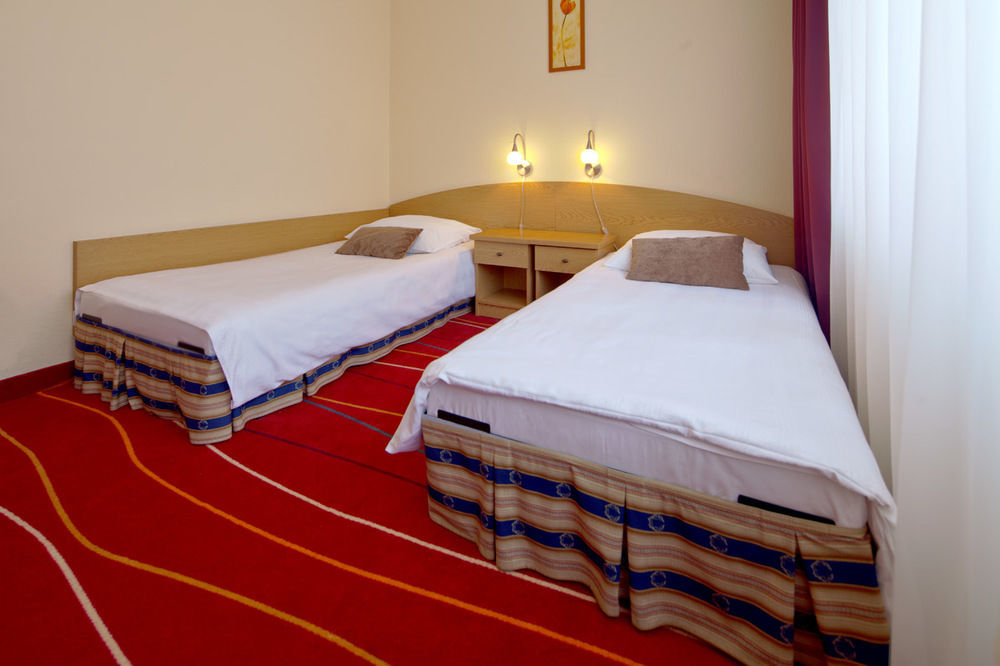 Aramis Hotel Warsaw Ngoại thất bức ảnh