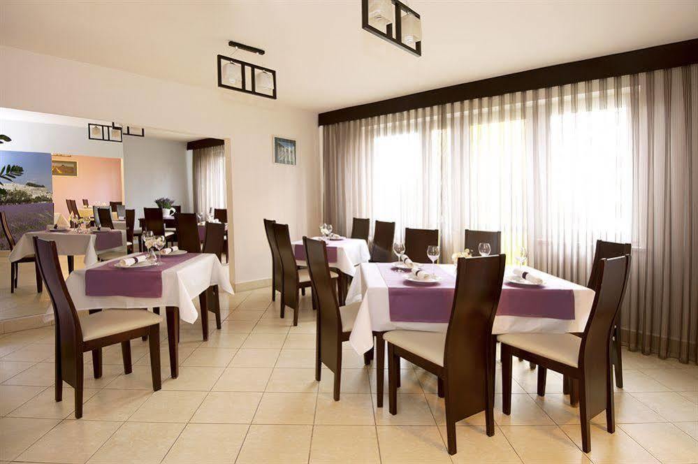 Aramis Hotel Warsaw Ngoại thất bức ảnh